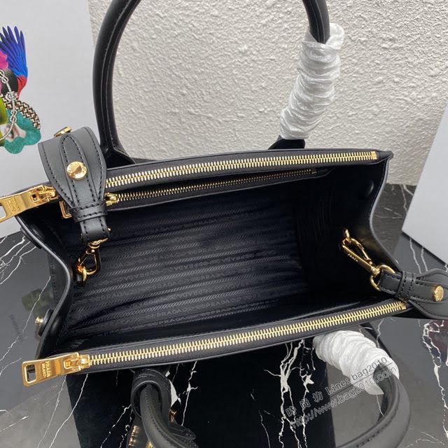 prada女包 普拉達專櫃經典爆款手袋 1BA102 Prada十字紋牛皮手提包 Prada肩背女包  pyd2270